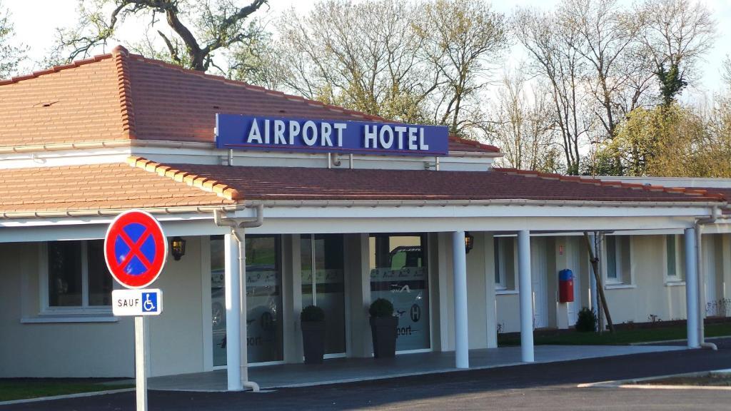 Airport-Hotel Mauregard Exterior foto